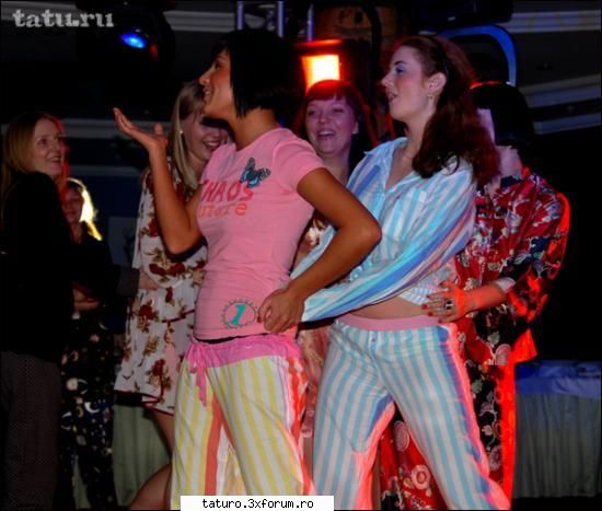 pecetrece vina toti membrii ;)! party tATu Legend