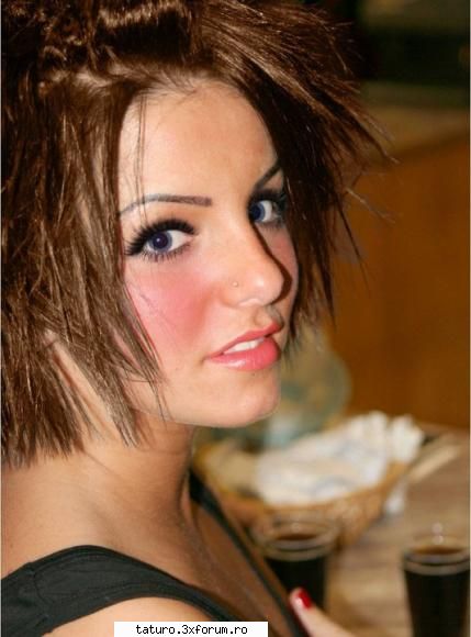 poze perosnale rare iulia super pozeam una care adoor Robot tATu