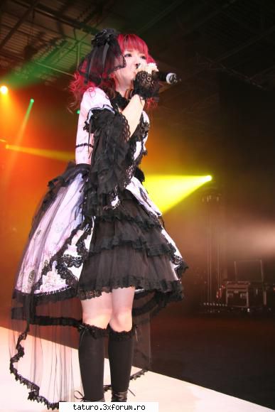 Fashion - roxi-teen tatu fan - All about...girls