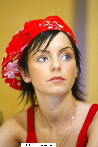 O ador pe Yiulia - iulia.fan - Yulia Volkova