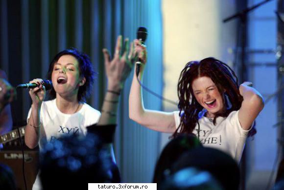 Poze amuzante - laraXlena - t.A.T.u.