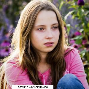 Soc!!! - Acum c�teva luni m-am mutat la prietenul meu (el - All about...girls