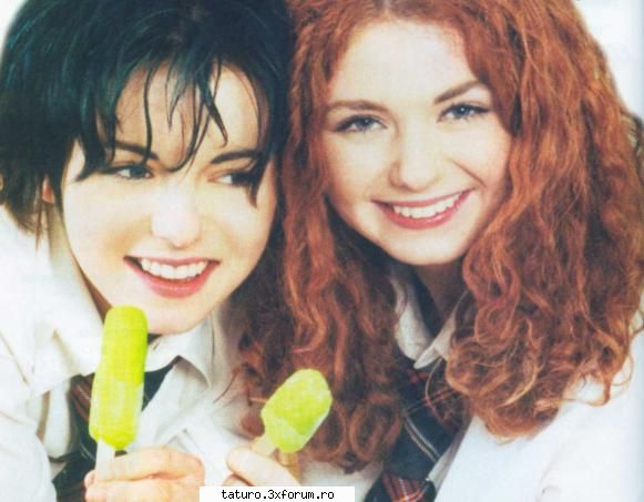 Tatu - asta e una din favoritele mele - t.A.T.u.