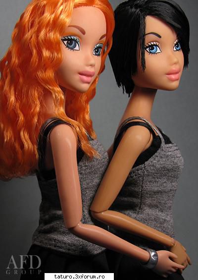 tatu dolls - sa mai pun poze cu ele? - t.A.T.u.